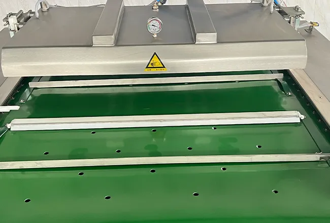 Rolling-Type Packaging Machine